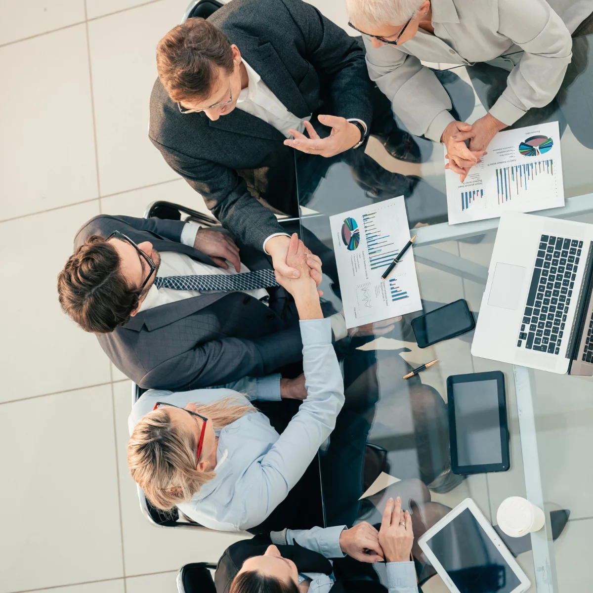 BDO za granicą: Jak skutecznie wprowadzić polskie standardy zarządzania do zagranicznych firm?